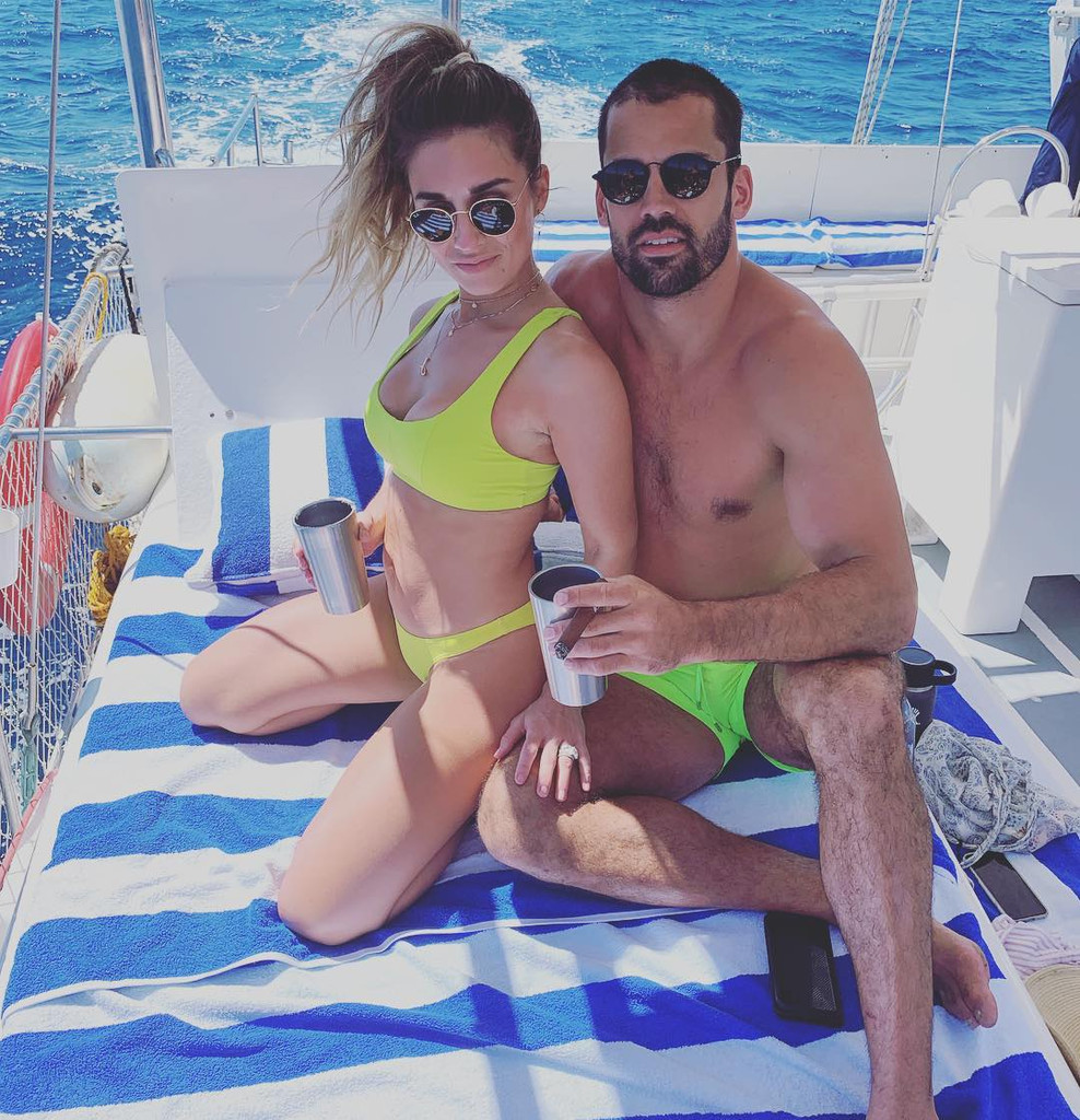 See Jessie James Decker And Eric Decker S Sizzling Cabo